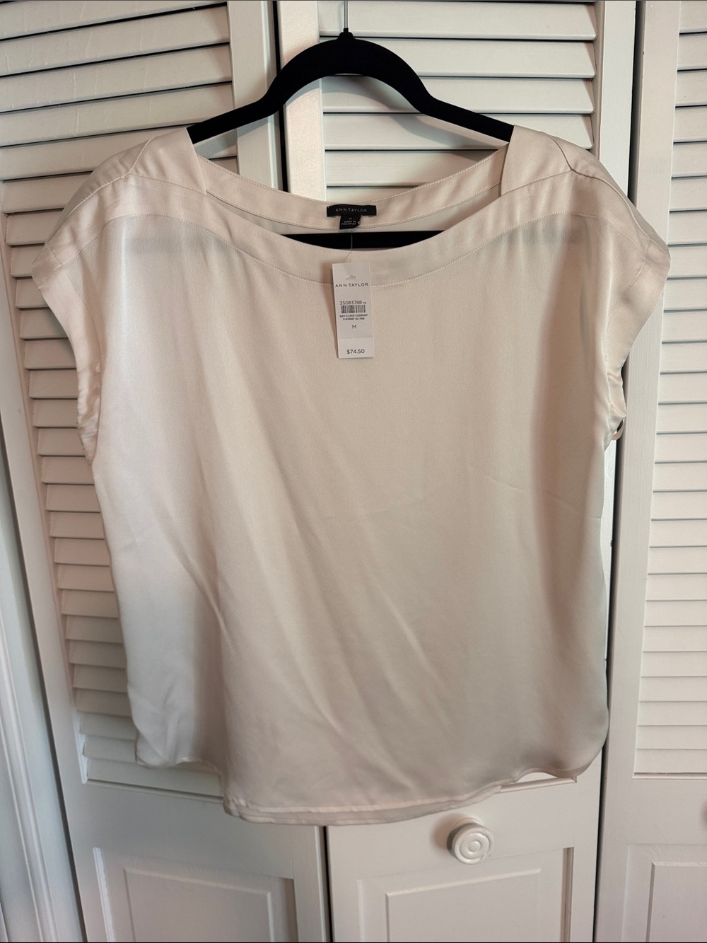 Ann Taylor Cream Short-Sleeve Boatneck Blouse